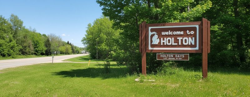 Holton, MI